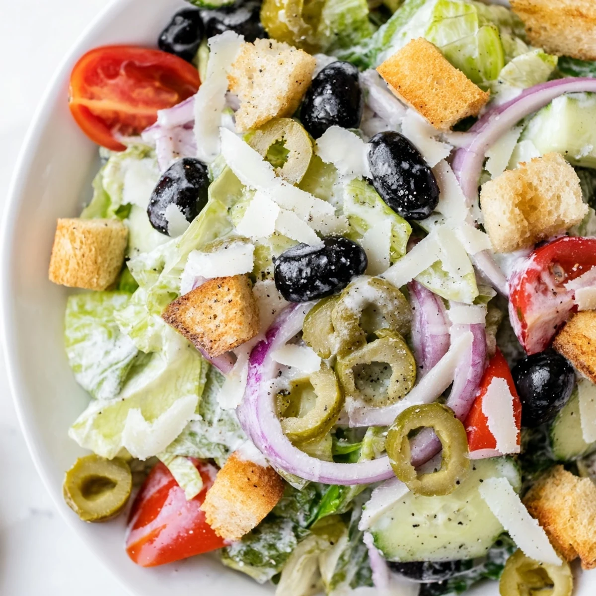 Colorful Olive Garden Salad loaded with crisp vegetables and tangy homemade vinaigrette